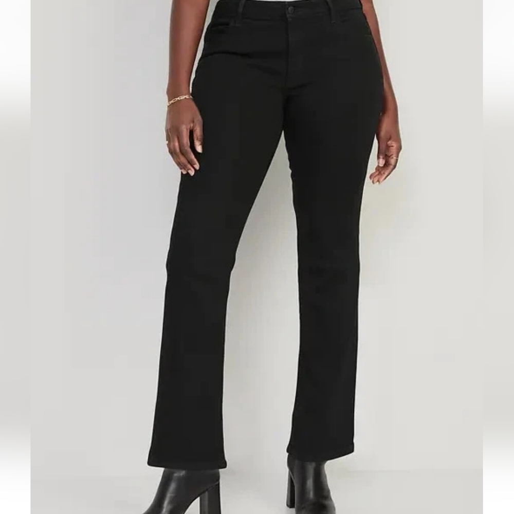 Old Navy Mid-Rise Wow Boot-Cut Jeans Size 10
